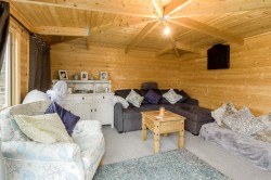 Images for Burton Close, Tamworth