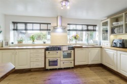 Images for Burton Close, Tamworth