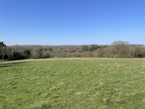 Click the photo for more details of Holcombe Rogus, Wellington