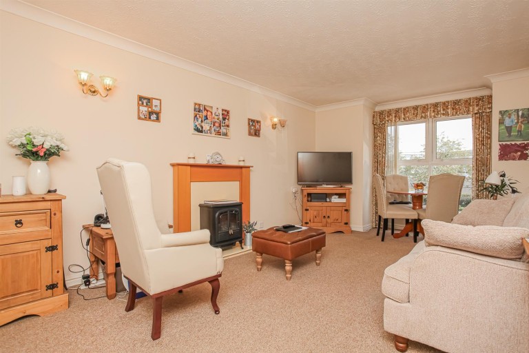 Images for Chamberlaine Court, Spiceball Park Road, Banbury