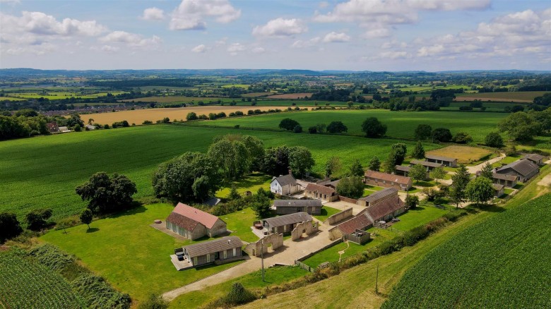 Click the photo for more details of Bradford Abbas, Sherborne