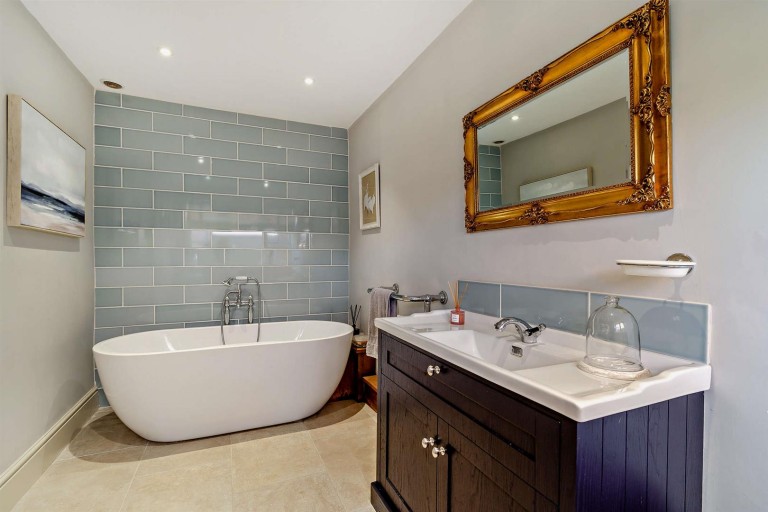 Images for Eastgate, Hallaton, Market Harborough