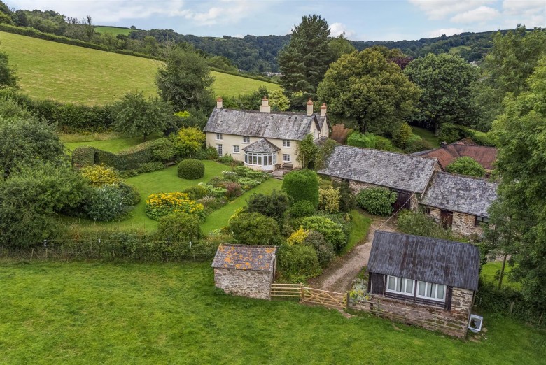 Click the photo for more details of Battleton, Dulverton