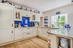 Images for Malpas