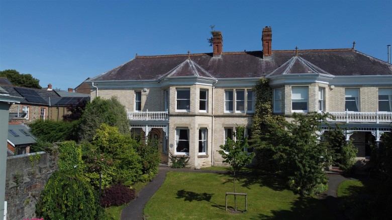Click the photo for more details of South Molton
