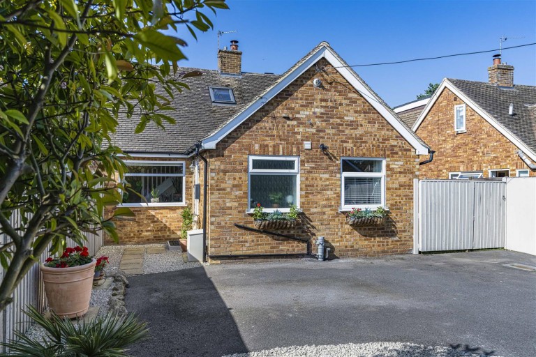 Images for Langley Road, Chalgrove, Oxford