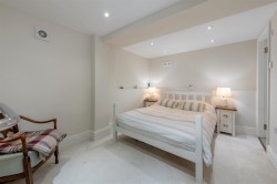 Images for White Willow Gardens, Taunton