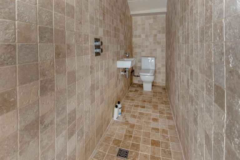 Images for White Willow Gardens, Taunton