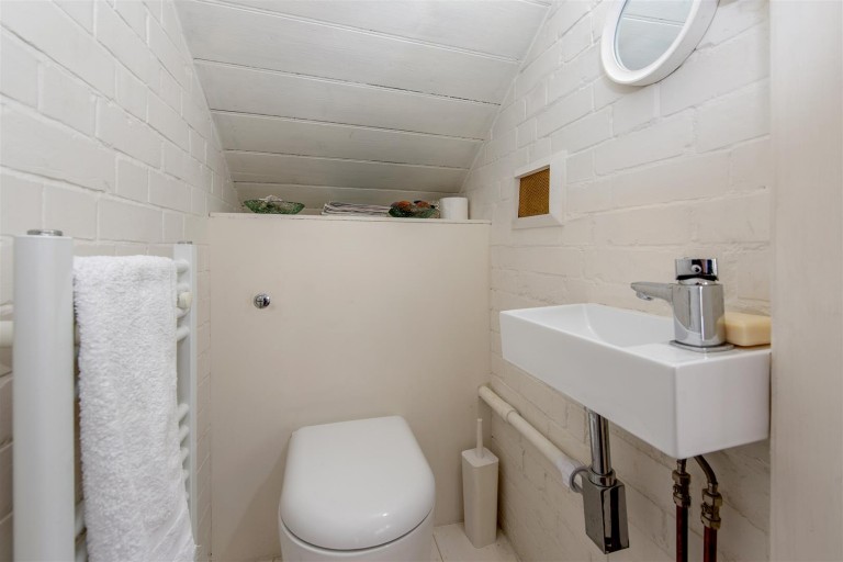 Images for White Willow Gardens, Taunton