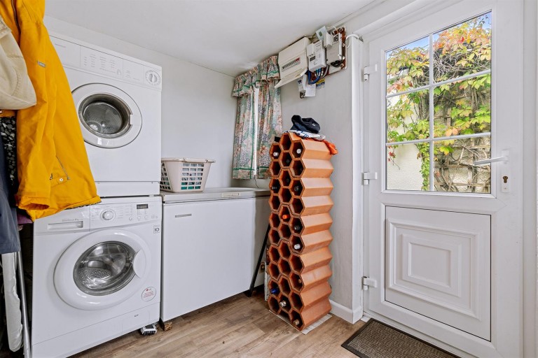 Images for Chardstock, Axminster