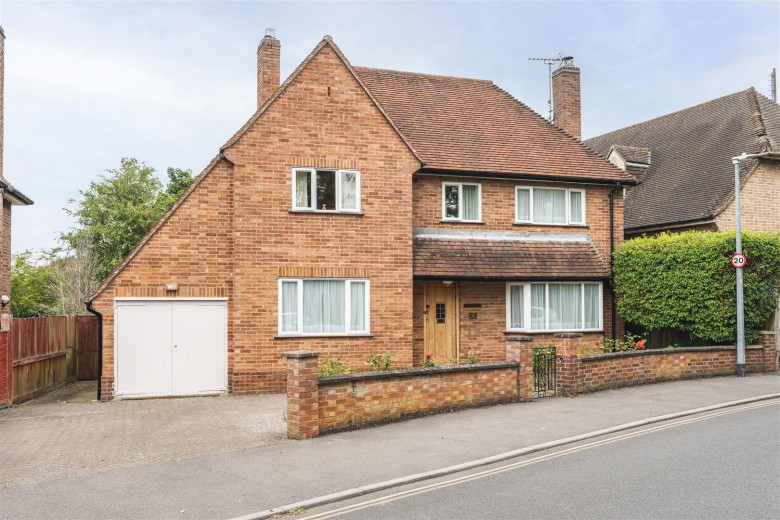Click the photo for more details of Margaret Way, Saffron Walden