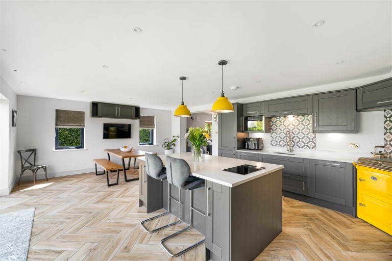 Images for Grassthorpe Road, Normanton-On-Trent, Newark