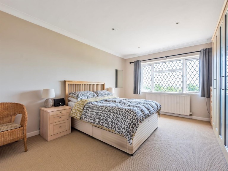 Images for Bradden Road, Greens Norton