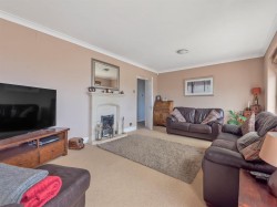 Images for Bradden Road, Greens Norton