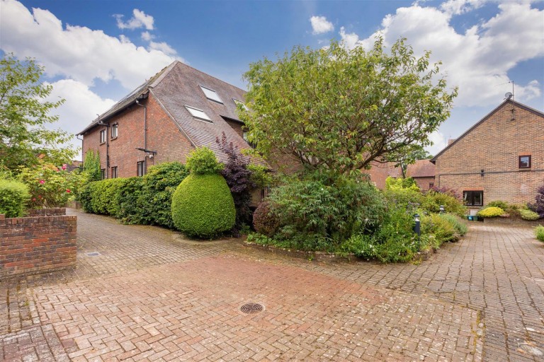 Images for Adam Court, Henley-On-Thames