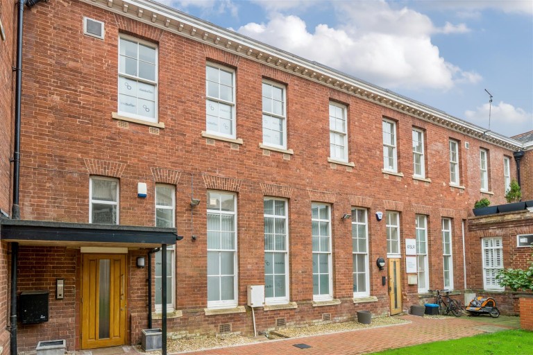 Images for Dean Clarke Gardens, Exeter