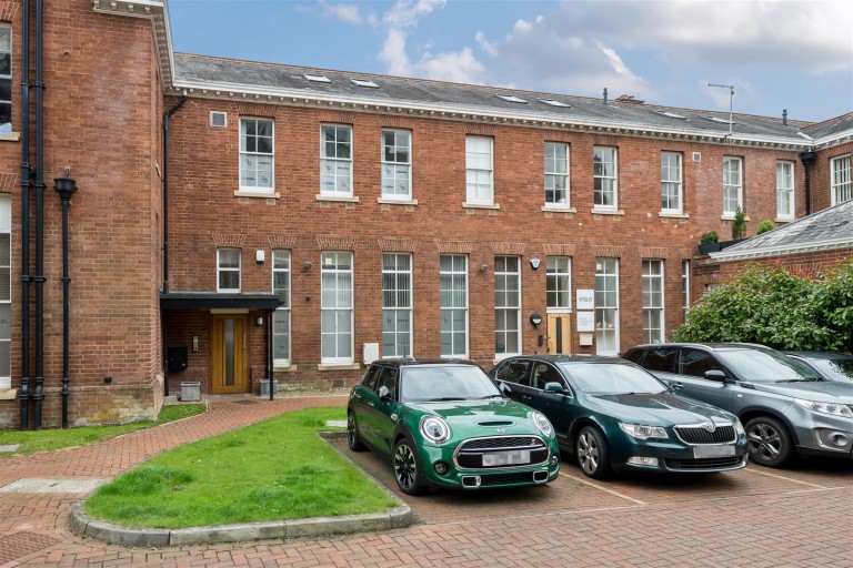 Images for Dean Clarke Gardens, Exeter