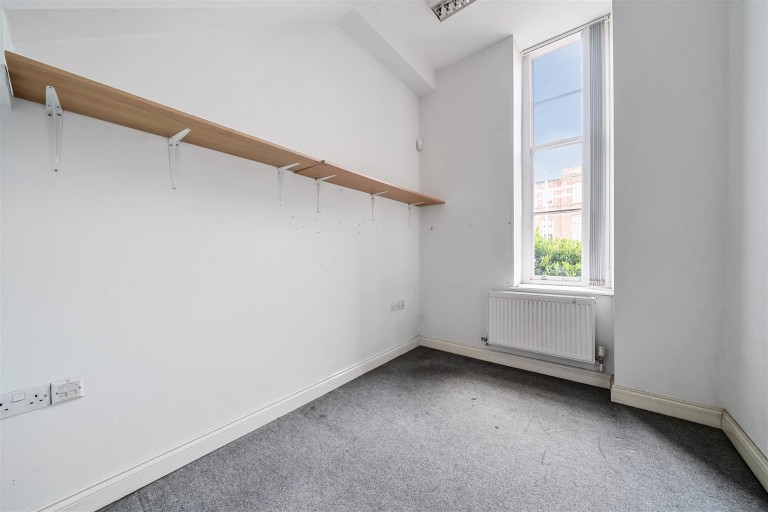 Images for Dean Clarke Gardens, Exeter