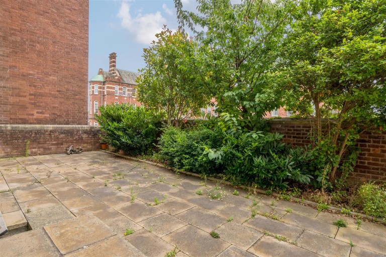 Images for Dean Clarke Gardens, Exeter