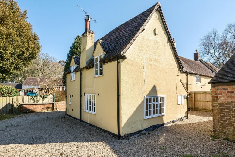 Click the photo for more details of The Green, Wigston Parva, Hinckley, LE10