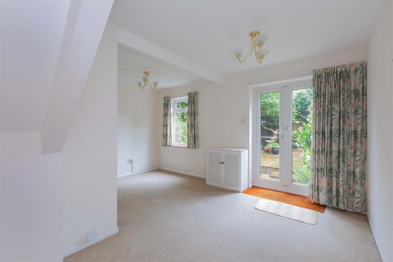 Images for Singers Close, Henley-On-Thames