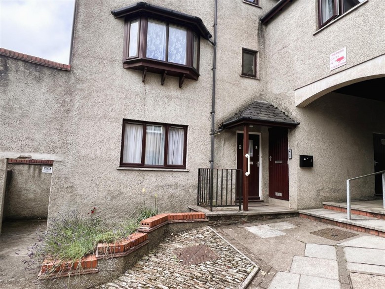 Click the photo for more details of South Molton
