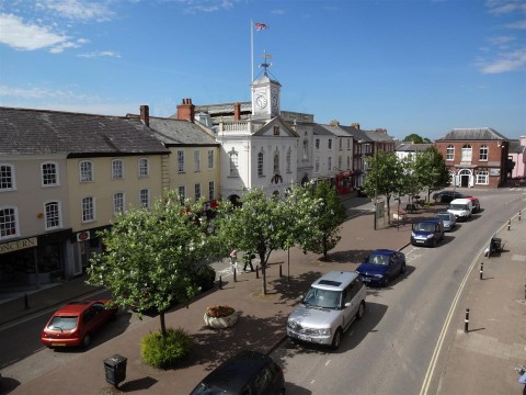 Click the photo for more details of South Molton