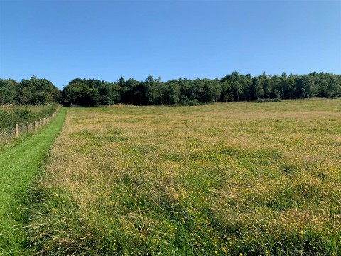 Click the photo for more details of Harbourneford, South Brent