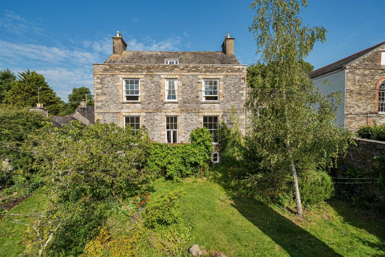 Click the photo for more details of 23 Silver Street, Buckfastleigh