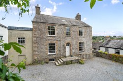 Images for 23 Silver Street, Buckfastleigh