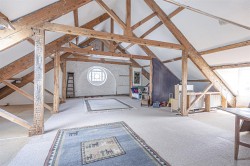 Images for 23 Silver Street, Buckfastleigh