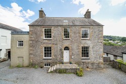 Images for 23 Silver Street, Buckfastleigh