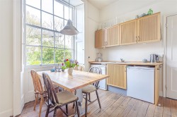 Images for 23 Silver Street, Buckfastleigh