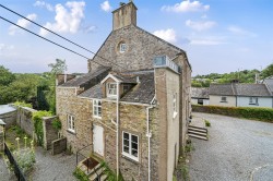 Images for 23 Silver Street, Buckfastleigh