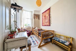 Images for 23 Silver Street, Buckfastleigh