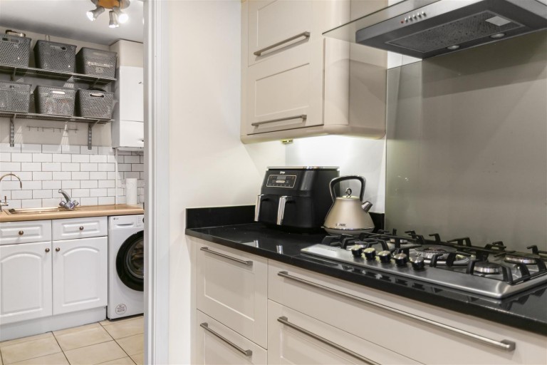 Images for Pyrethrum Way, Willingham