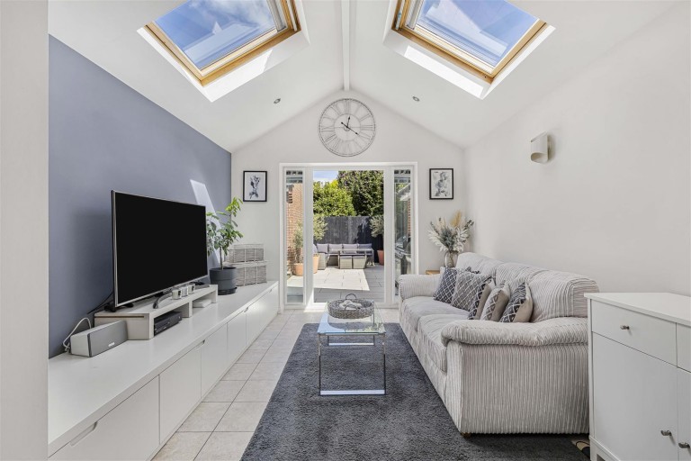 Images for Pyrethrum Way, Willingham