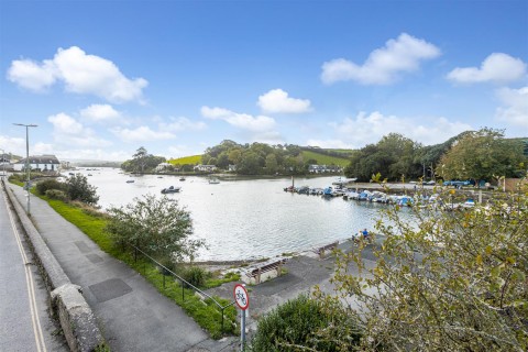Click the photo for more details of Embankment Road, Kingsbridge