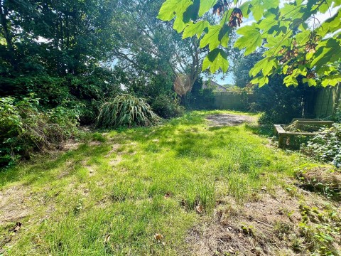 Click the photo for more details of Middleton, Isle of Wight