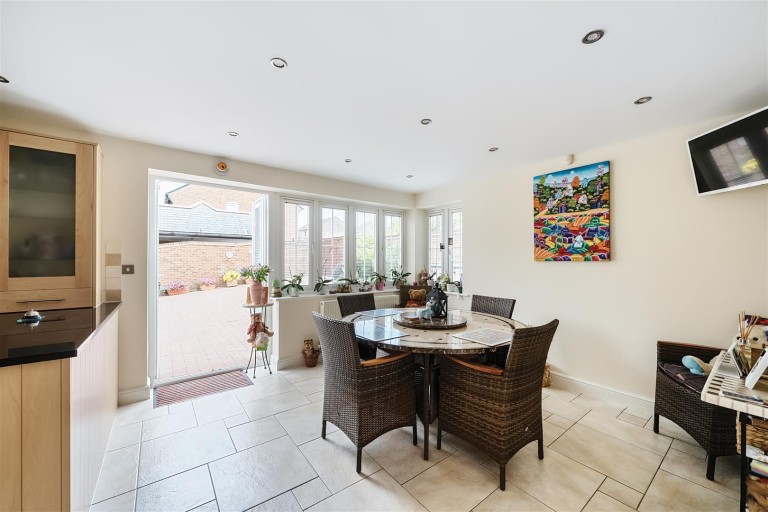 Images for Yew Tree Close, Weymouth