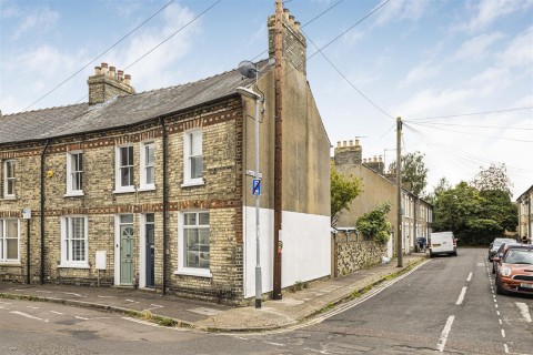 Click the photo for more details of Argyle Street, Cambridge