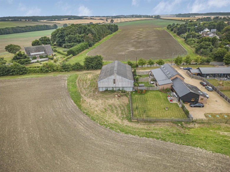 Click the photo for more details of Tinkers Lane, Kingston, Cambridge