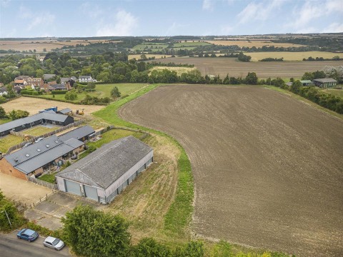 Click the photo for more details of Tinkers Lane, Kingston, Cambridge