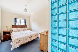 Images for Shuteleigh, Wellington