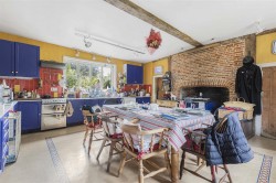 Images for Ollivers Farm, Yeldham Road, Toppesfield, Halstead