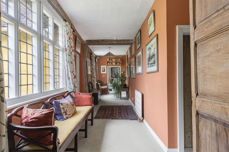 Images for Ollivers Farm, Yeldham Road, Toppesfield, Halstead