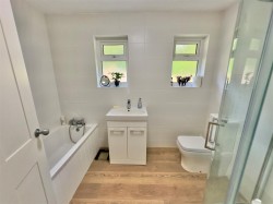 Images for Newbridge, Isle of Wight