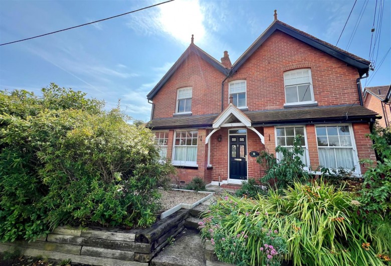 Click the photo for more details of Totland Bay, Isle of Wight