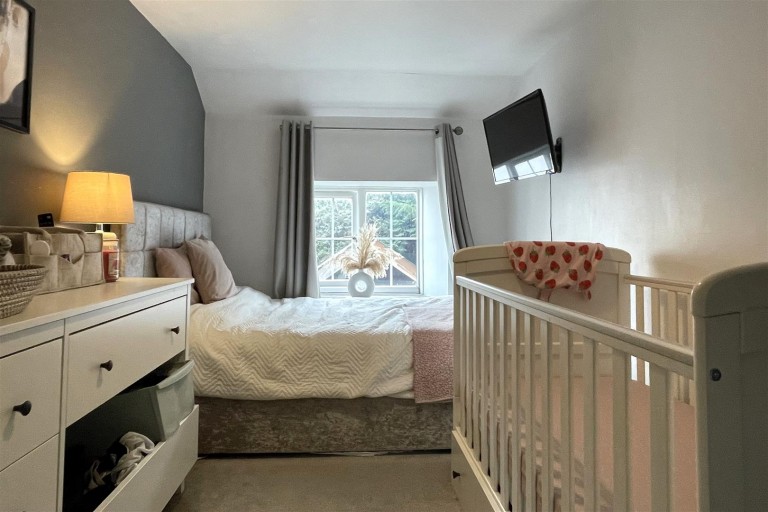 Images for Rockwell Green, Wellington