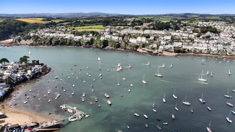 Images for Meadow Close, Polruan, Fowey